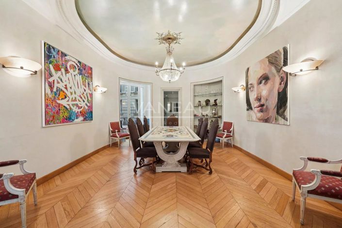 Image No.7-3 Bed Apartment for sale