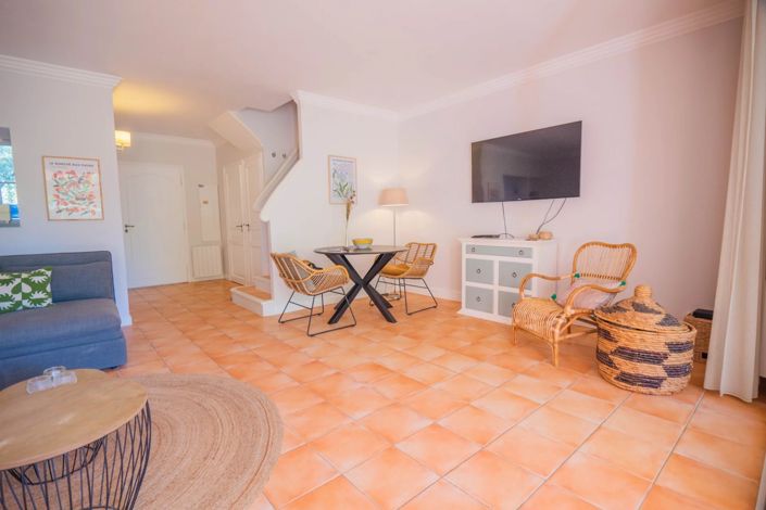 Image No.4-3 Bed House for sale