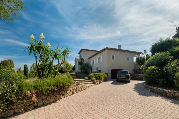 Image No.26-5 Bed House for sale