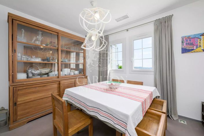 Image No.13-4 Bed House for sale