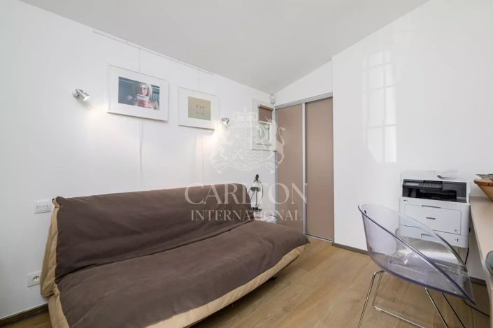 Image No.15-4 Bed House for sale