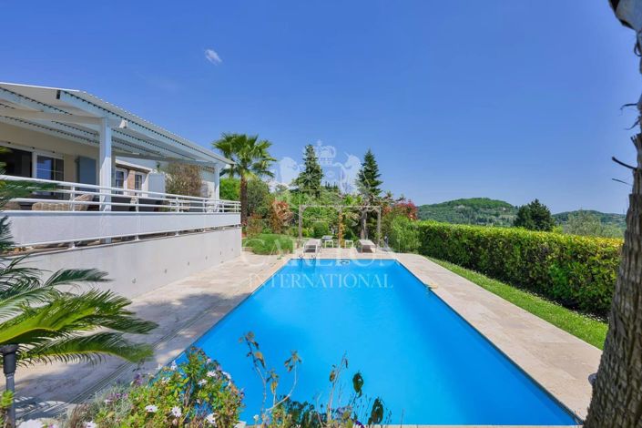 Image No.3-4 Bed House for sale