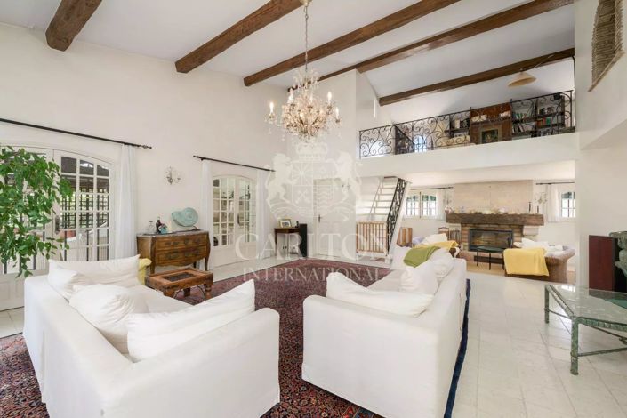 Image No.14-9 Bed House for sale