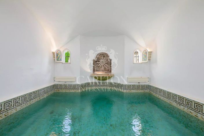 Image No.31-9 Bed House for sale