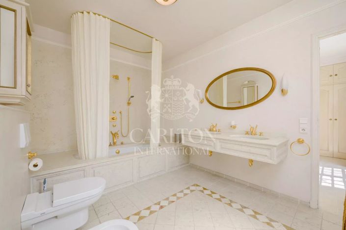 Image No.39-9 Bed House for sale