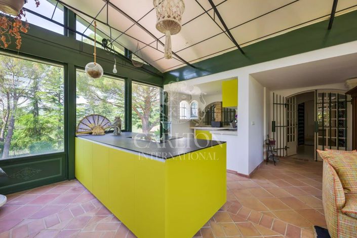 Image No.42-9 Bed House for sale