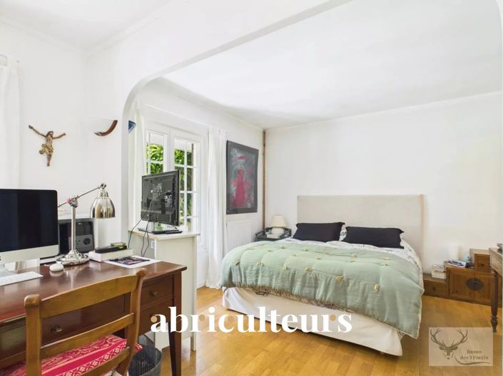 Image No.14-4 Bed House for sale