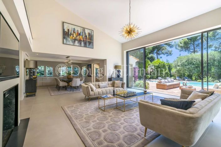 Image No.4-5 Bed House for sale