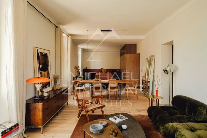 Image No.6-4 Bed House for sale