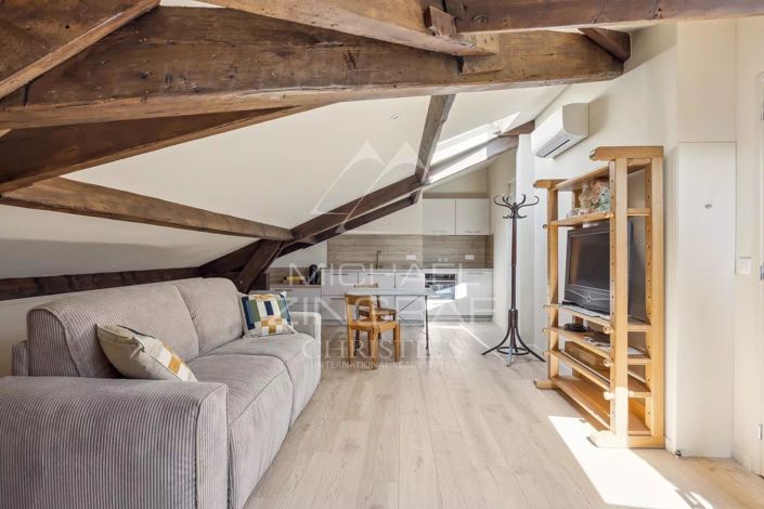 Image No.10-3 Bed Apartment for sale