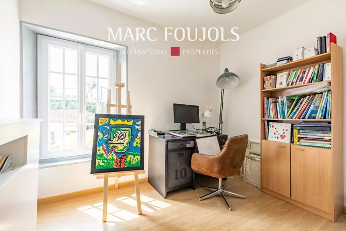 Image No.17-4 Bed House for sale