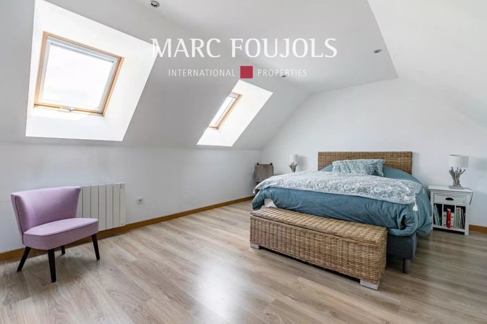 Image No.18-4 Bed House for sale