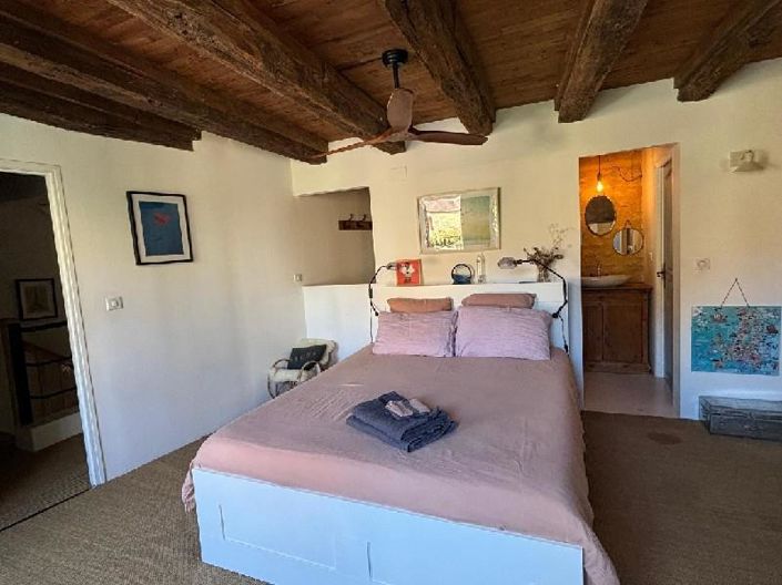 Image No.7-4 Bed House for sale