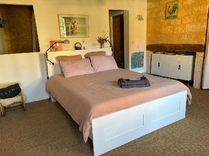 Image No.8-4 Bed House for sale