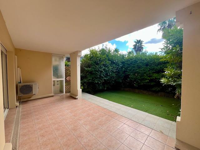 Image No.4-2 Bed House for sale