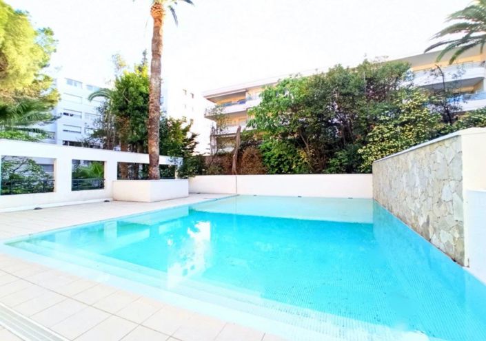 Image No.21-2 Bed Apartment for sale