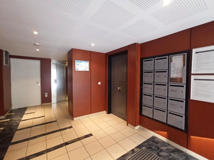 Image No.22-2 Bed Apartment for sale