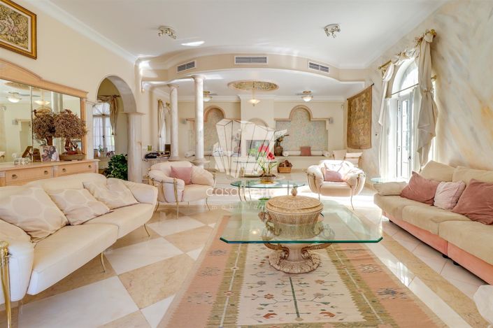 Image No.12-4 Bed House for sale