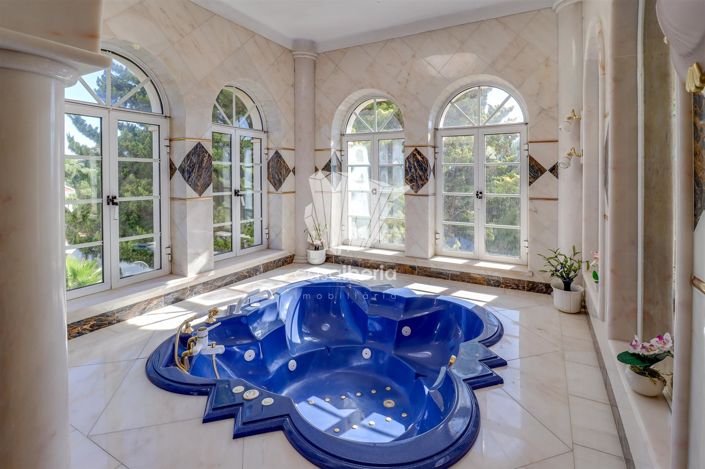 Image No.41-4 Bed House for sale