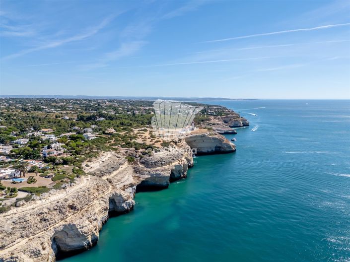 Image No.58-4 Bed House for sale