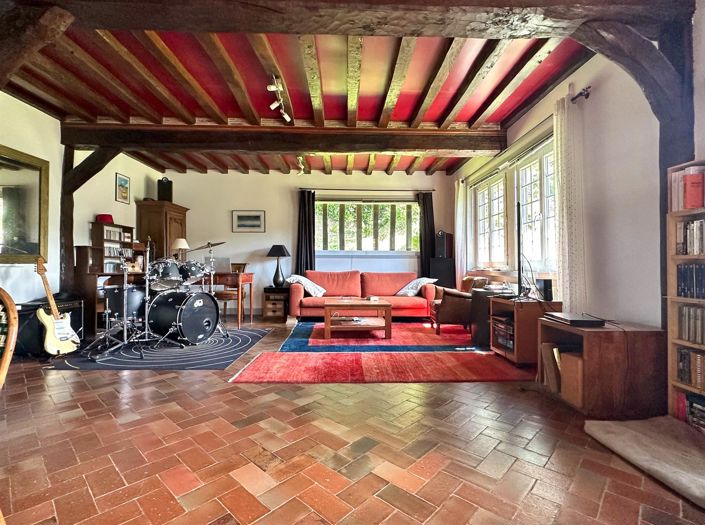 Image No.20-4 Bed House for sale