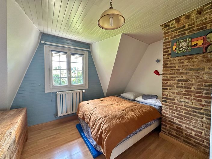 Image No.22-4 Bed House for sale