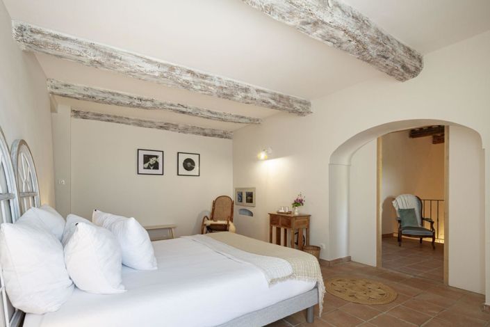 Image No.6-7 Bed House for sale