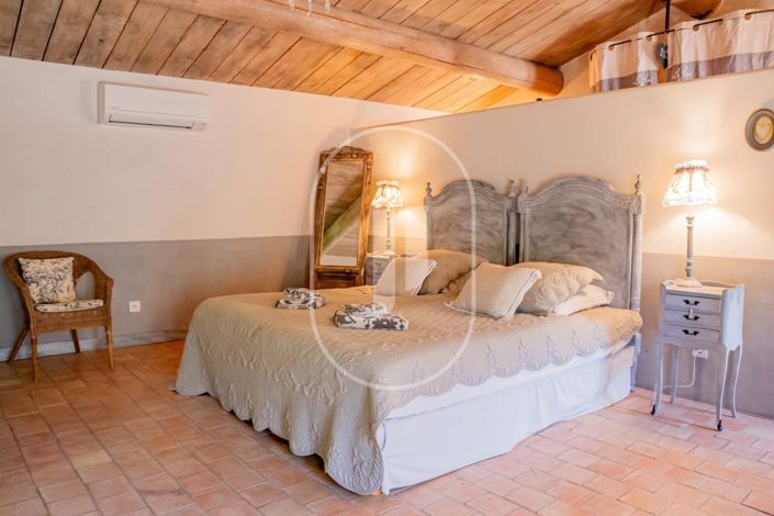 Image No.15-8 Bed House for sale