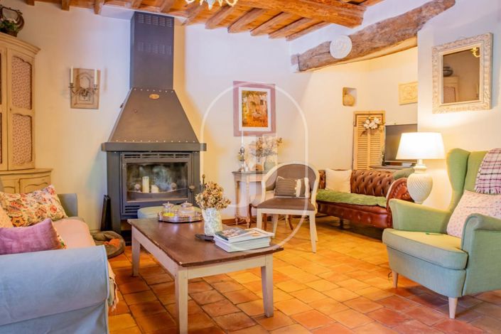 Image No.4-8 Bed House for sale