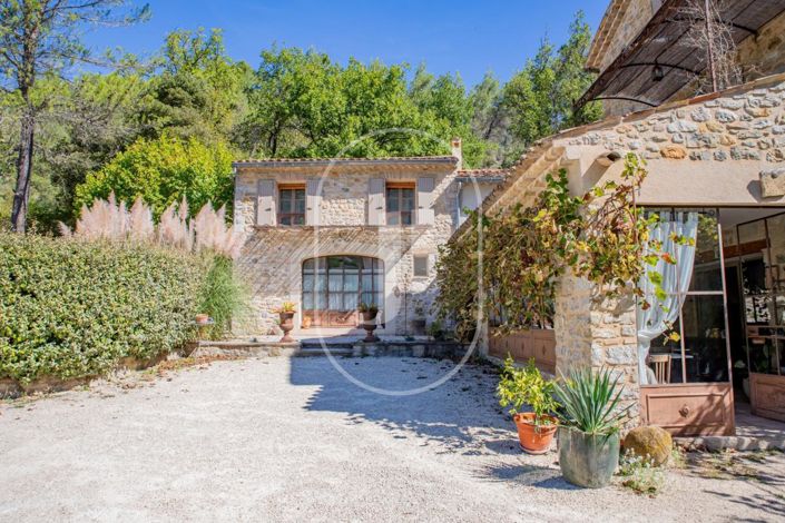 Image No.7-8 Bed House for sale