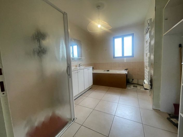 Image No.7-3 Bed House for sale