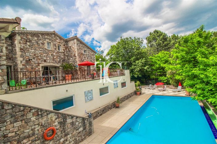 Image No.3-6 Bed House for sale