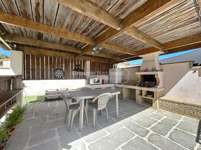 Image No.2-3 Bed House for sale