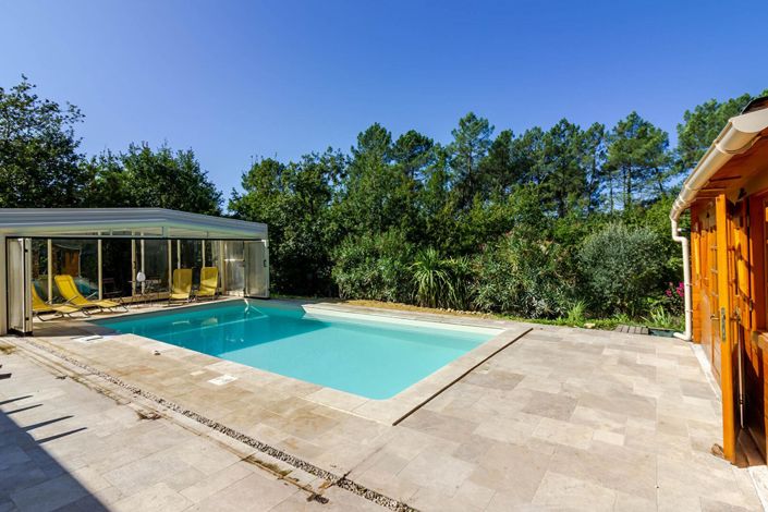 Image No.2-4 Bed House for sale