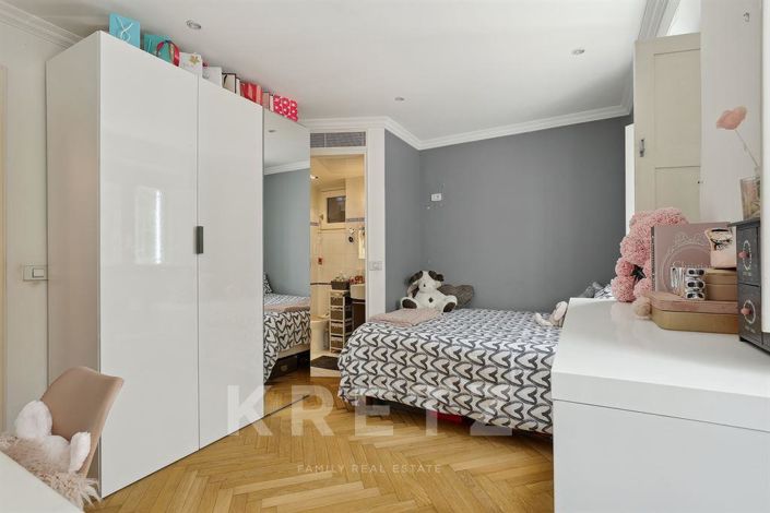 Image No.19-2 Bed Apartment for sale