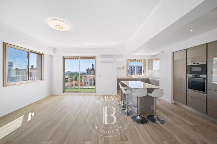 Image No.1-Apartment for sale