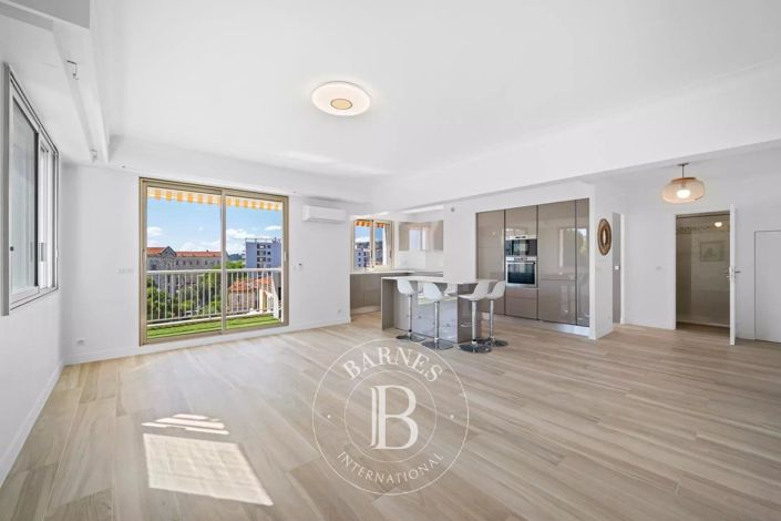 Image No.1-Apartment for sale