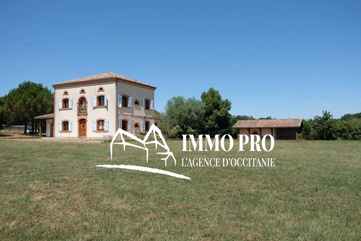 Image No.1-4 Bed House for sale