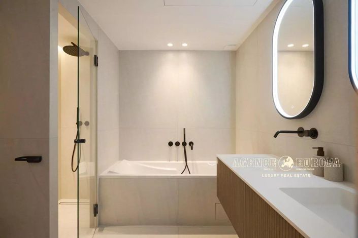 Image No.7-4 Bed Apartment for sale