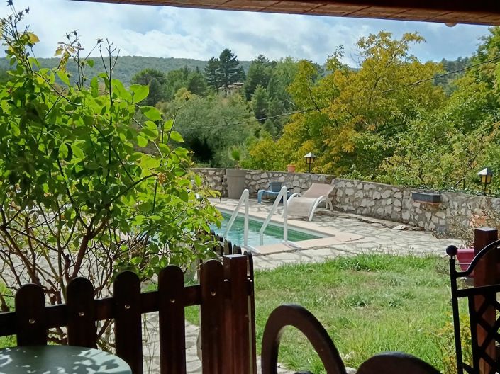 Image No.10-2 Bed House for sale