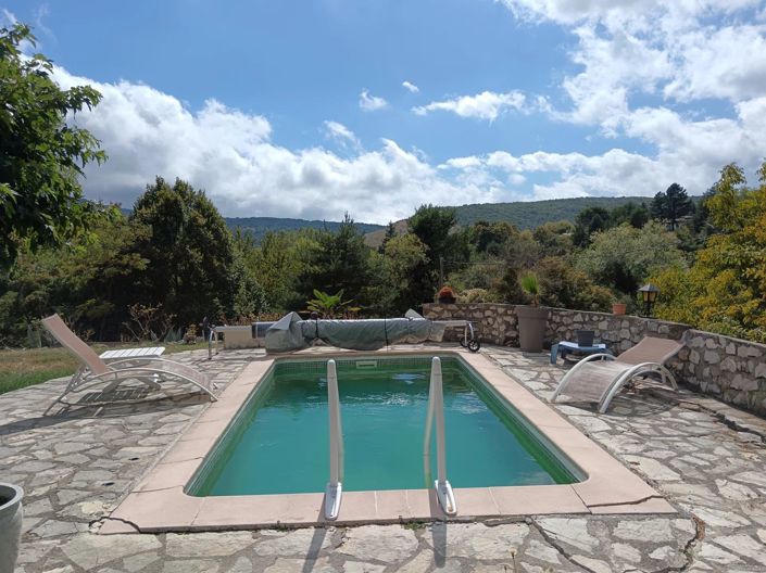 Image No.12-2 Bed House for sale