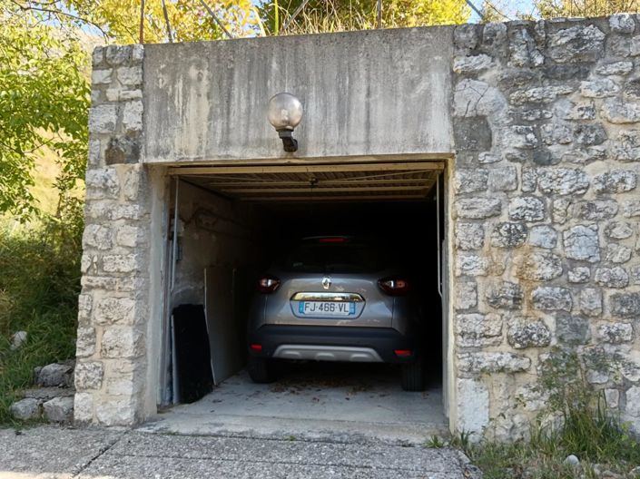 Image No.23-2 Bed House for sale