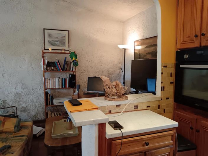 Image No.25-2 Bed House for sale