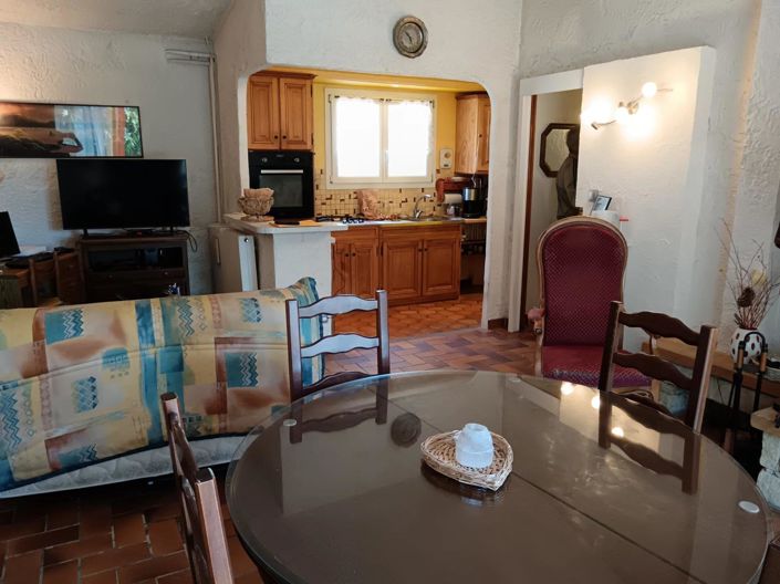 Image No.28-2 Bed House for sale