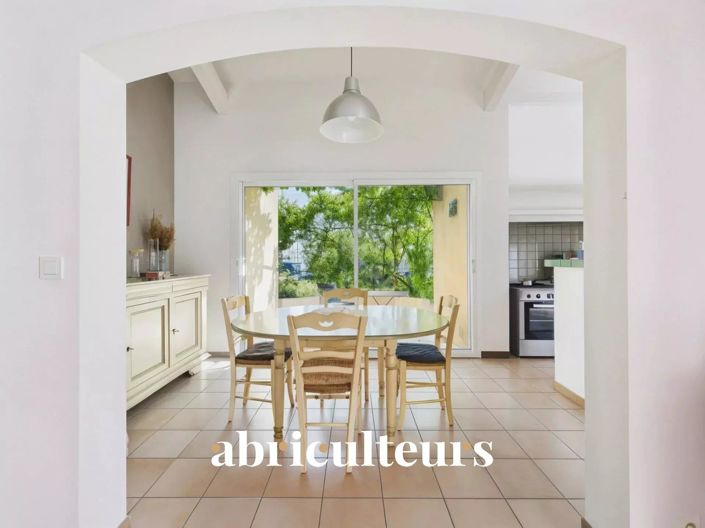 Image No.14-5 Bed House for sale