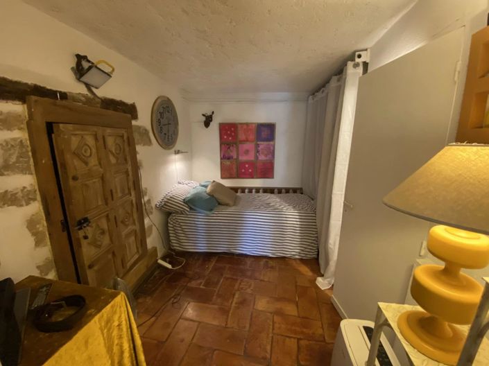 Image No.2-House for sale