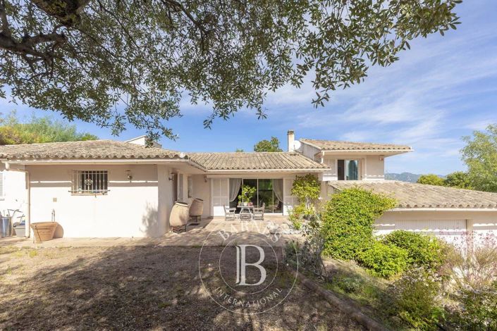 Image No.12-House for sale