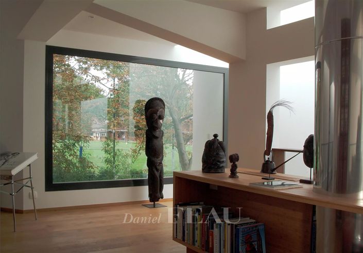 Image No.11-5 Bed House for sale