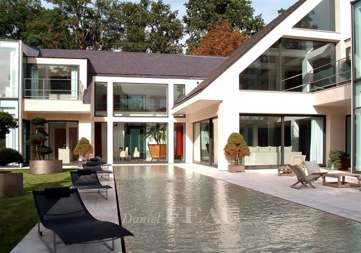 Image No.28-5 Bed House for sale