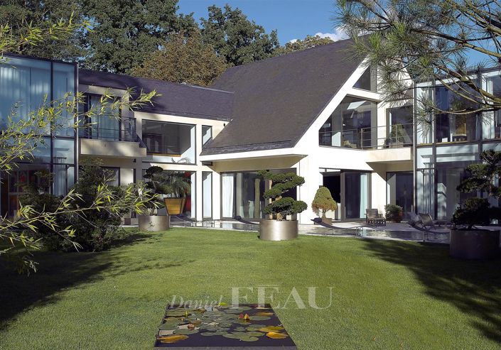 Image No.31-5 Bed House for sale